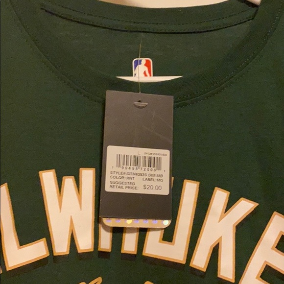 Milwaukee Tee - Picture 2 of 5